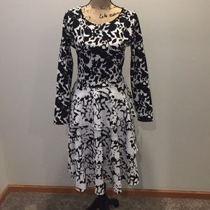 BNWT Lularoe Georgia - BEAUTIFUL!!